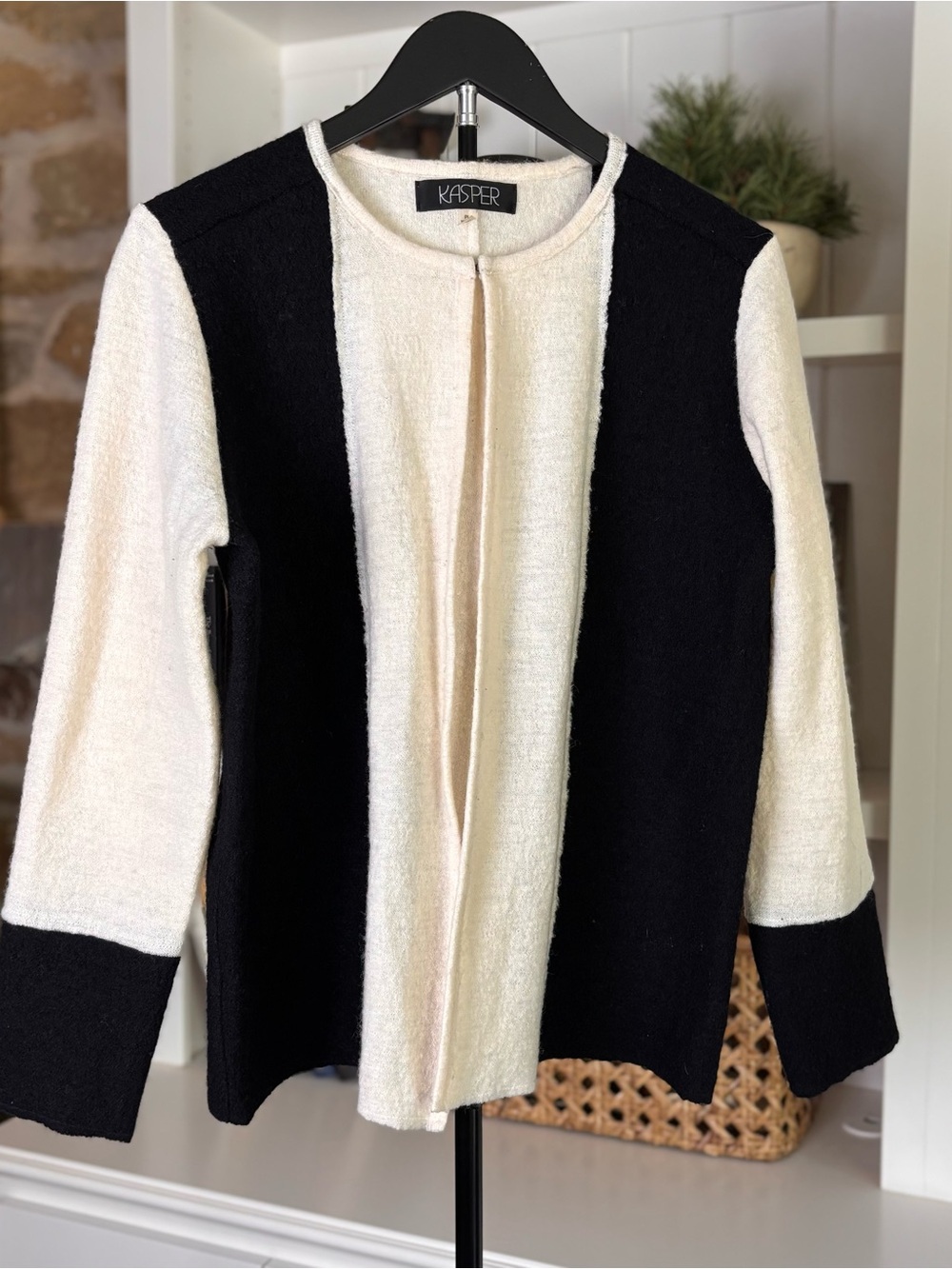 🖤 Kasper 100% Wool Colorblock Open-Front Cardigan | Size PL | Cream & Black